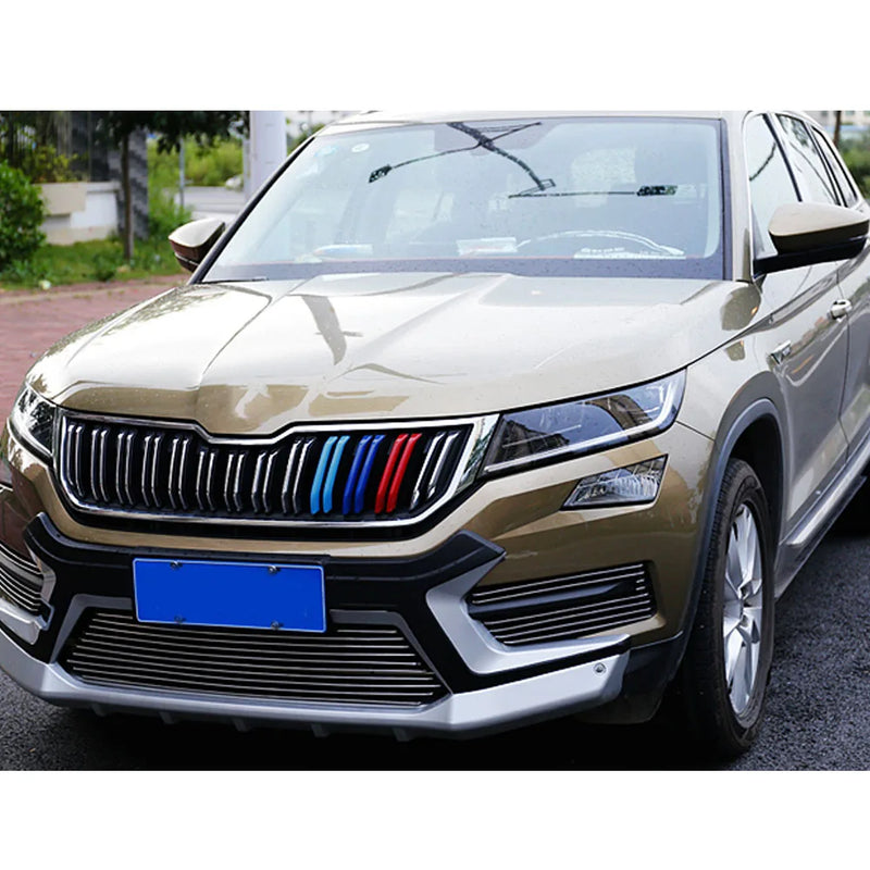 Baguettes de Calandre Skoda Kodiaq 2017-2021 Tricolores Bleu et Rouge en ABS, 6 Pièces à Clipser