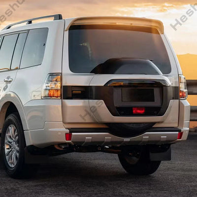 Feux Arrière LED Mitsubishi Pajero IV 2006-2018 Paire