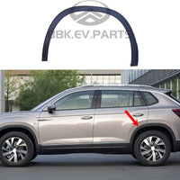 Protections d'Arche de Roue Volkswagen Tayron OEM 55G854731