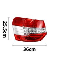 Dimensions du feu arrière extérieur Citroën C5 : 36 x 25,5 cm