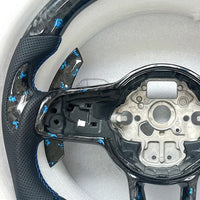 Volant Carbone Volkswagen Golf 7 GTI R — vue de profil
