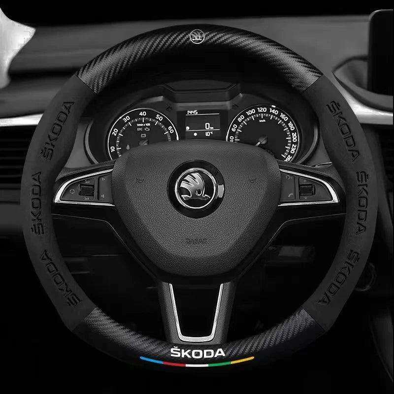Couvre Volant Skoda Effet Carbone et Suédine, 37-38 cm, Forme D ou O, Octavia, Kodiaq, Karoq, Superb