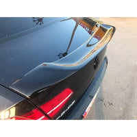 Becquet Volkswagen Passat B8 Berline en Carbone Véritable, Aileron de Coffre Relevé