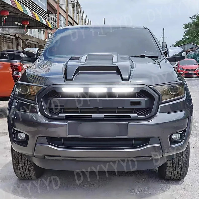 LED-Kühlergrill Ford Everest 2015–2022 Mattschwarz, weiße oder bernsteinfarbene Leuchten