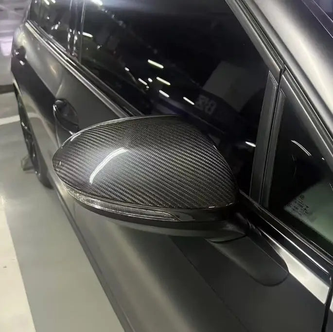 Coques de Rétroviseur en Carbone Volkswagen Golf 8 MK8 et ID.3 2020+ avec ou sans Trou