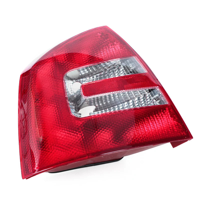 Feux Arrière Skoda Octavia 2 A5 Berline 2004-2008 Gauche Droit