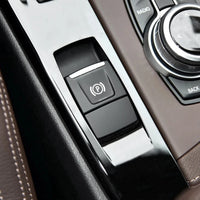 Bouton de Frein de Stationnement Électronique BMW X1 F48 — gros plan