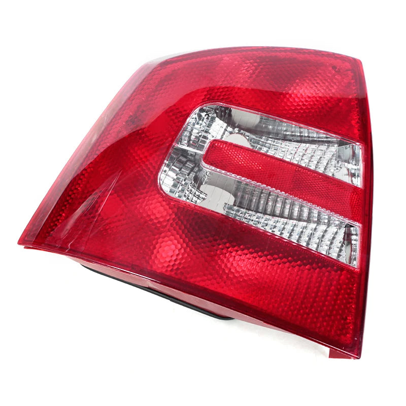 Feux Arrière Skoda Octavia 2 A5 Berline 2004-2008 Gauche Droit