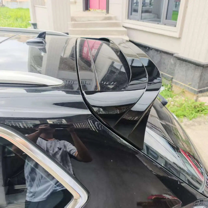 Becquet de Toit Volkswagen Touareg MK3 2019-2026 Style CS Noir Brillant ou Aspect Carbone