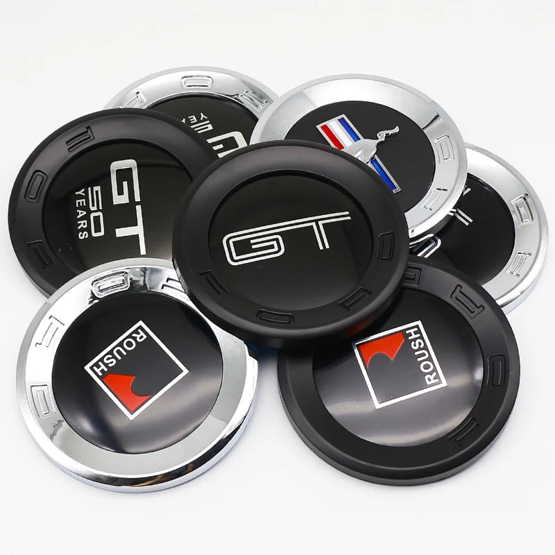Emblème de Coffre Ford Mustang Shelby Roush GT500 Cobra 150mm — gros plan
