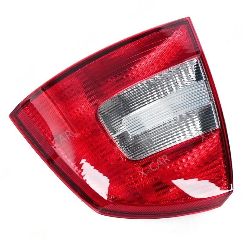 Feux Arrière Skoda Octavia 2 A6 Berline 2009-2013 Gauche Droit 1Z5945111B