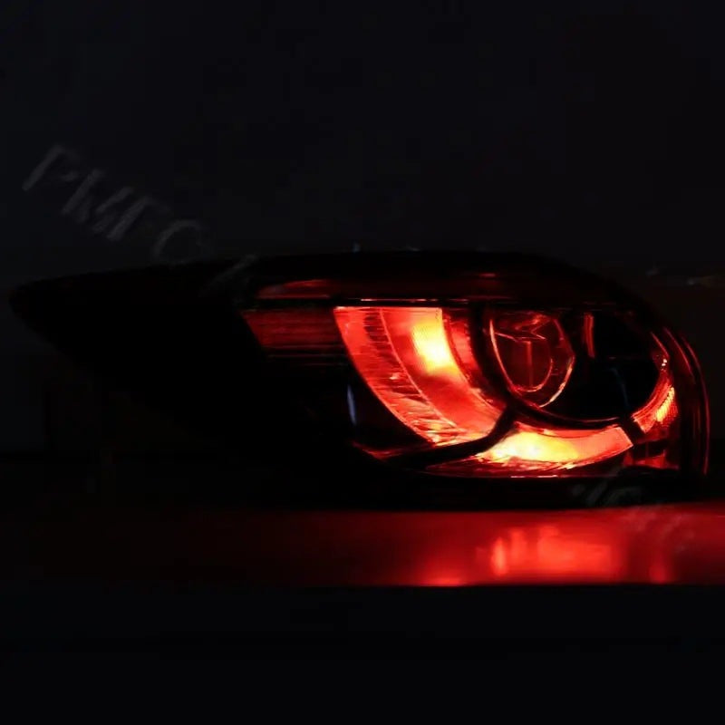 Feux Arrière LED Mazda CX-5 2016 Version Européenne Extérieur Intérieur