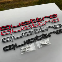 Emblème Calandre Audi Quattro — vue de profil
