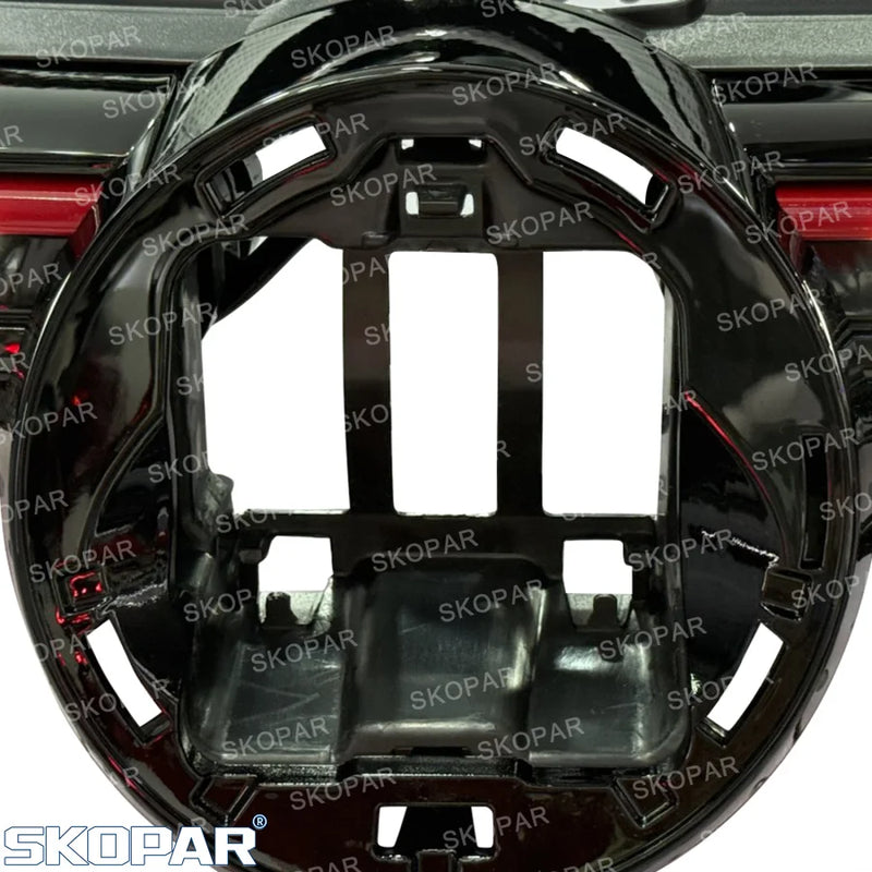 Calandre centrale supérieure VW Golf 8 MK8 GTI, R et R-Line 2020-2024 – Grille avec feux de position LED DRL