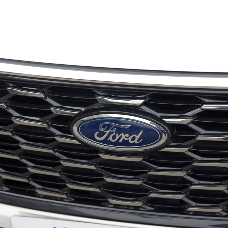 Emblème de Calandre Ford Focus ST Shelby Ranger Mondeo Kuga — gros plan