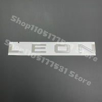 Emblème Lettres LEON Seat, ABS Chromé Argent ou Noir Brillant, Adhésif 3D pour Coffre Arrière
