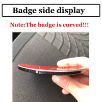 Badge de Capot Skoda VRS Octavia Superb Kodiaq Kamiq — vue de profil