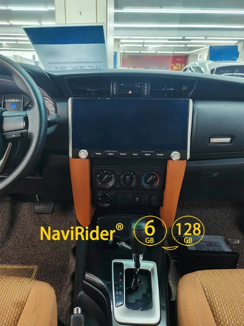 Autoradio Écran 12,3 Pouces Toyota Fortuner et Hilux 2015-2021 Android 14 CarPlay Sans Fil DSP