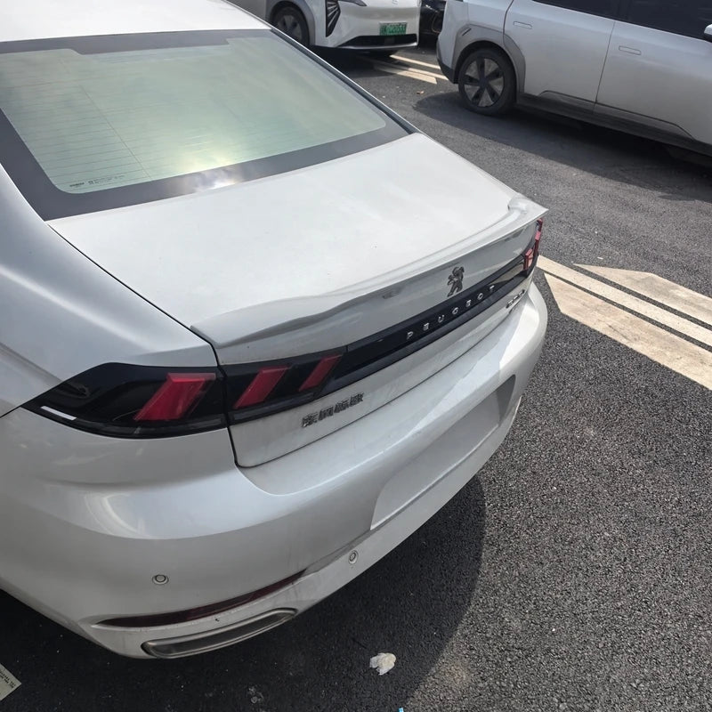 Becquet Peugeot 508 et 508L 2019-2025, Lèvre de Coffre ABS Noir, Blanc, Rouge, Aspect Carbone ou à Peindre
