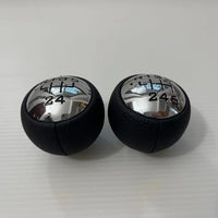 Pommeau de Levier de Vitesse Peugeot 307 308 3008 407 5008 807 et Citroën C3 C4 C8, 5 ou 6 Vitesses, Tête Chromée Cuir PU Noir