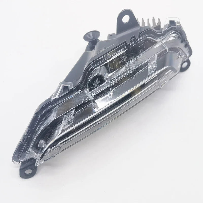Feu Antibrouillard Avant Land Rover Range Rover Evoque 2020 Réf. LR116033 LR116034 LR163209 LR163210 Gauche ou Droit