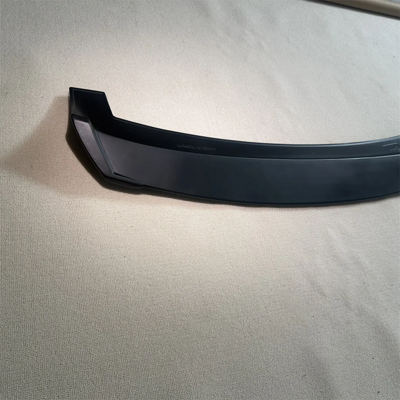 Becquet de Toit Dacia Duster 2 2017-2021 en FRP Noir Mat, Noir Brillant ou Carbone Réel