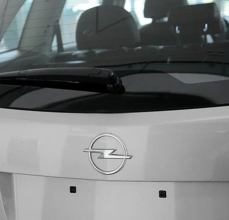 Emblème Logo Opel 145 mm en ABS Noir ou Argent pour l'Avant et l'Arrière Astra Insignia Corsa Zafira