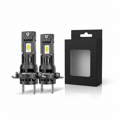 Ampoules LED H7 H1 H4 Canbus 6000K 12V kit auto, fond blanc studio