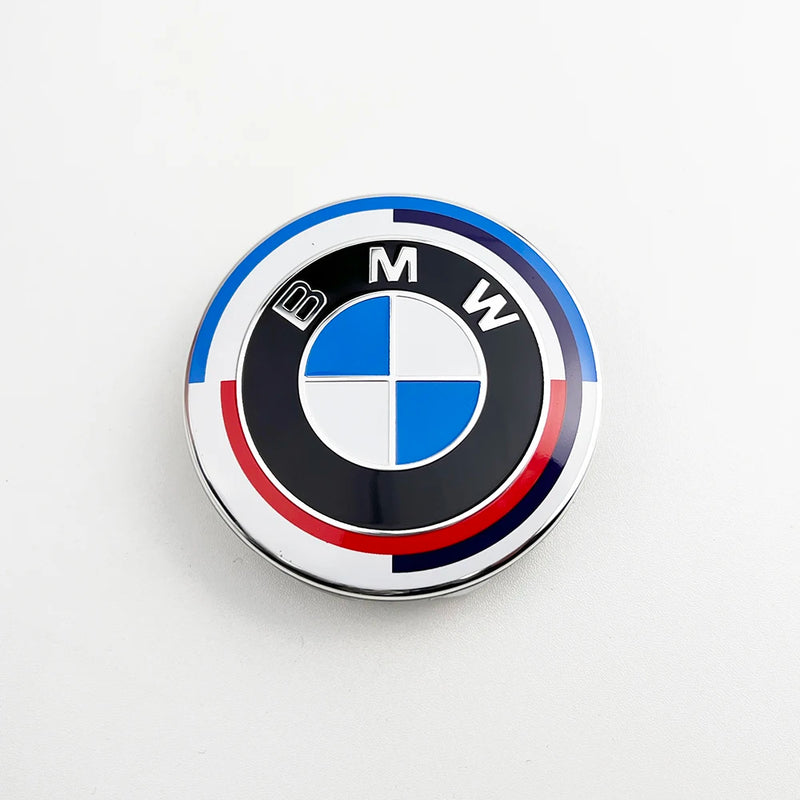 Cache-Moyeux BMW E90 F30 X5 56mm 68mm Emblème — détail de fixation