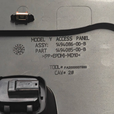 Bouton d'Ouverture de Coffre Tesla Model Y 2020-2023