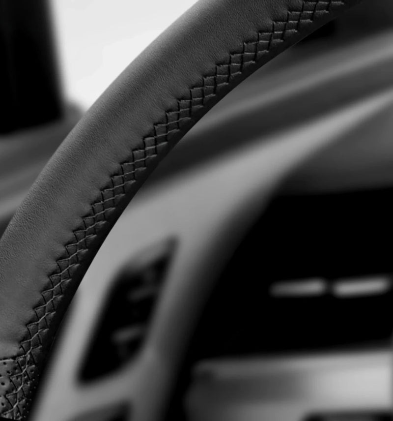 Couvre Volant à Coudre Mercedes Classe C W204 AMG Suédine 2012-2015