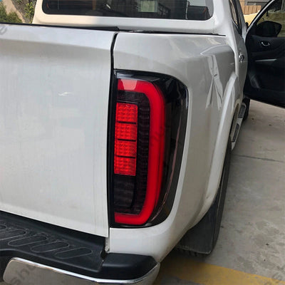 Feux Arrière LED Nissan Navara NP300 D23 2015-2021