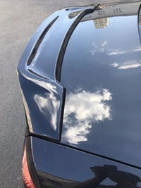 Becquet Volkswagen Passat B8 Berline en Carbone Véritable, Aileron de Coffre Relevé