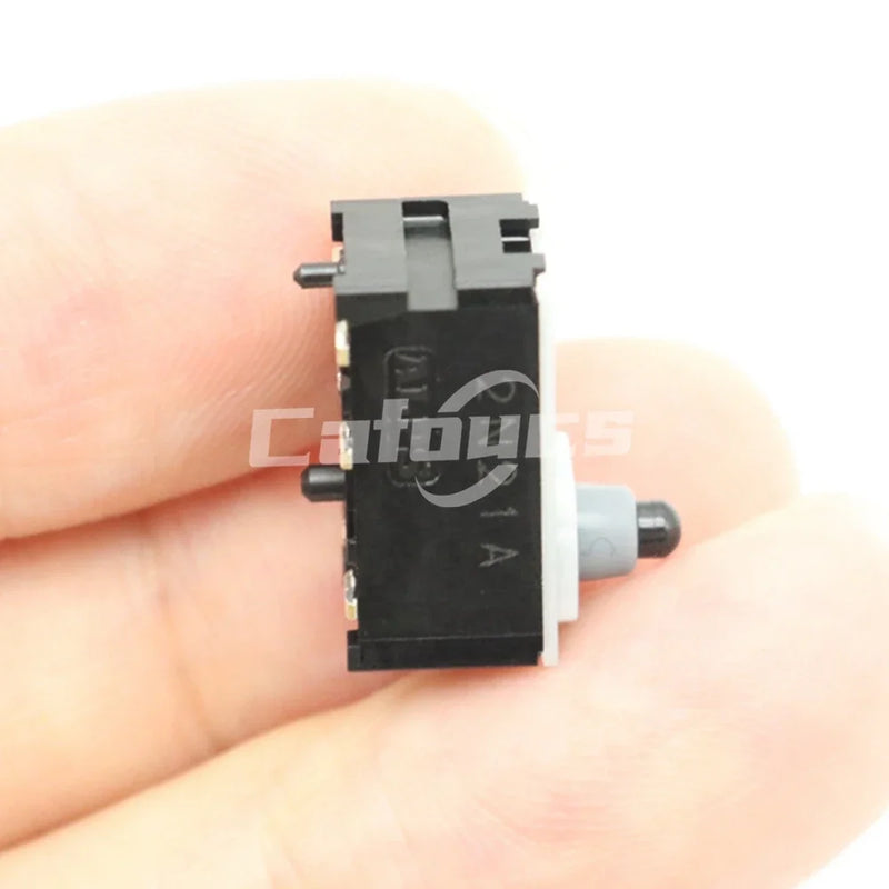 Bouton de Frein à Main Électronique BMW G30 G05 G11 — vue de profil