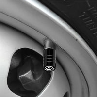 Bouchons de Valve Volkswagen Golf Polo Passat GTI R Line — gros plan