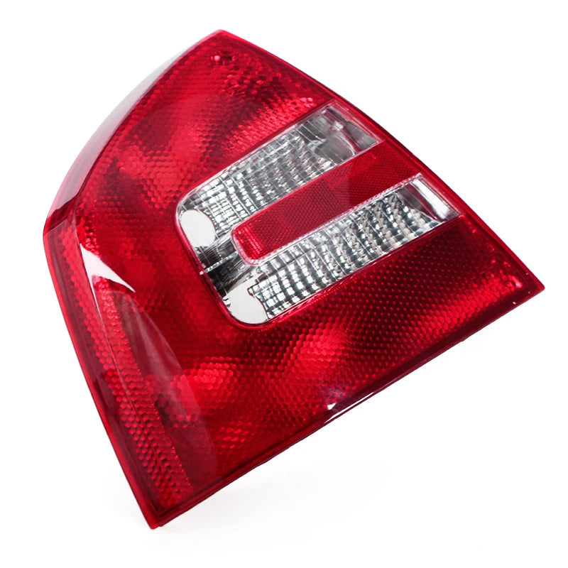 Feux Arrière Skoda Octavia 2 A5 Berline 2004-2008 Gauche Droit
