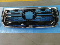 Calandre Avant de Course en Maille Toyota Hilux Revo Rocco 2018-2020 Chromée et Noire