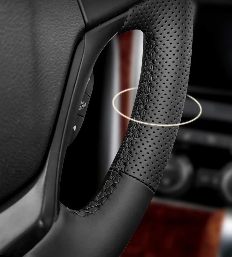 Couvre Volant à Coudre Mercedes Classe C W204 AMG Suédine 2012-2015