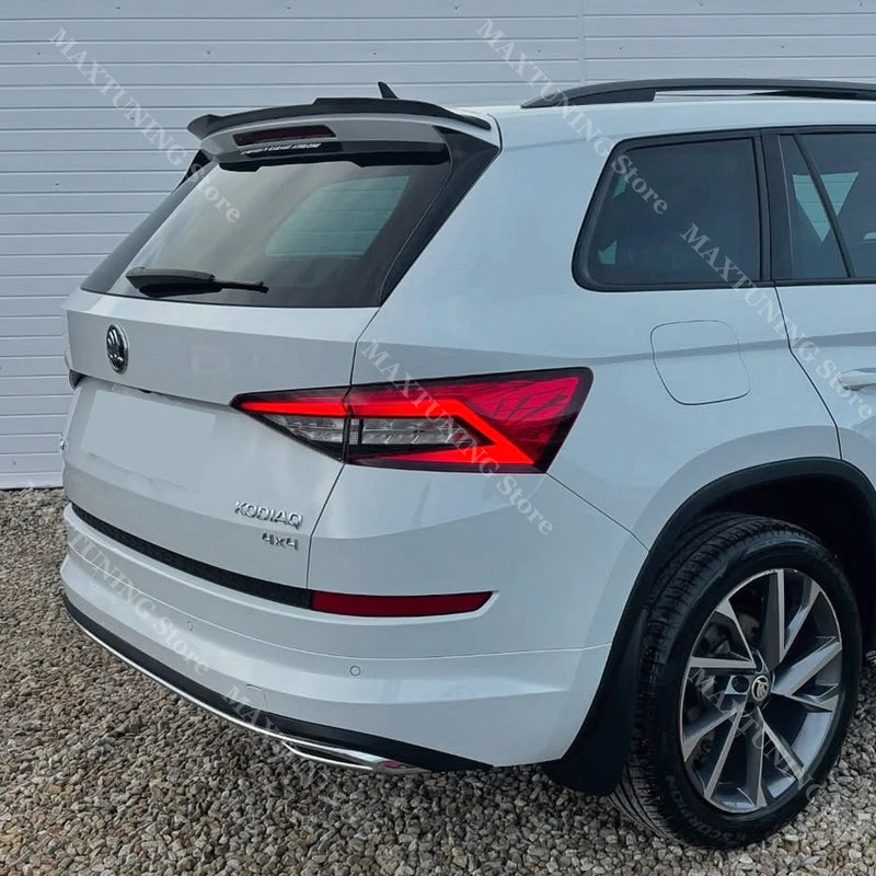 Becquet Skoda Kodiaq Mk1 RS et Sportline 2017-2021 Extension de Toit Style Maxton Noir Brillant