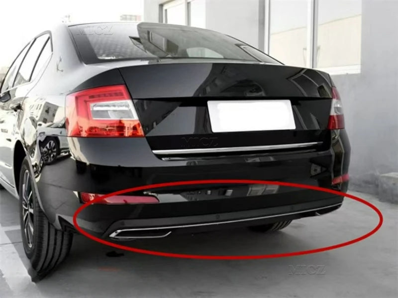 Diffuseur Arrière Noir avec Contour Chromé Skoda Octavia 4 Portes et 5 Portes 2014-2017