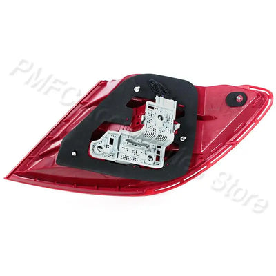 Feux Arrière Mercedes Classe C W204 C180 C200 C260 2011-2014