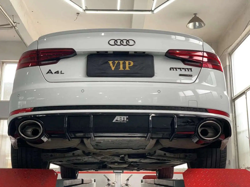 Kit Carrosserie Style RS4 Audi A4 S4 B9 2017-2019 : Pare-Chocs Complet avec Calandre et Diffuseur Arrière