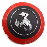 Cache-Moyeux Fiat 500 133mm Rouge Emblème Scorpion — vue d'ensemble