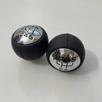 Pommeau de Levier de Vitesse Peugeot 307 308 3008 407 5008 807 et Citroën C3 C4 C8, 5 ou 6 Vitesses, Tête Chromée Cuir PU Noir
