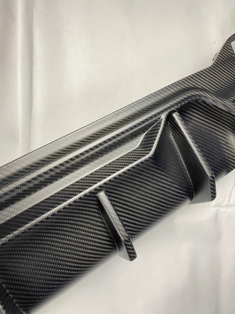 Diffuseur Arrière Carbone Sec Style D BMW Série 5 G30 G38 2017+ avec Séparateurs et Spoiler