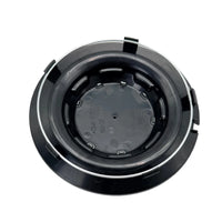 Cache-moyeux Mercedes Classe G vue de dessous avec clips de fixation