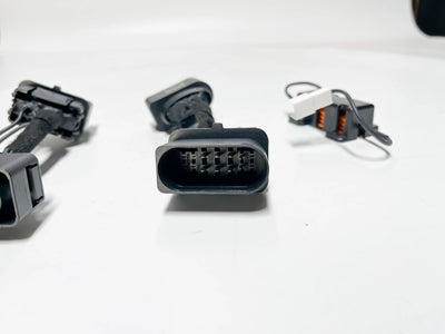 Adaptateur Phares LED Volkswagen Golf 6 7 MK6 MK7 R20 - packshot studio - Becquet Voiture