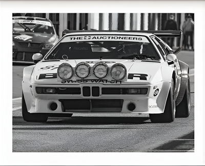 Affiche Noir Et Blanc Vintage BMW M1 Procar - vue de profil - Becquet Voiture