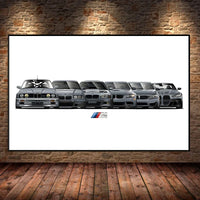 Leinwandposter BMW M3 Generationen Motorsport - am Fahrzeug montiert - Becquet Voiture