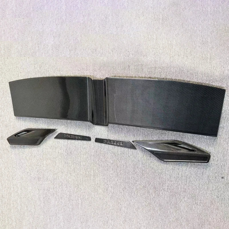 Aileron Arrière Carbone Mercedes Classe G W463 W464 - vue de trois-quarts - Becquet Voiture